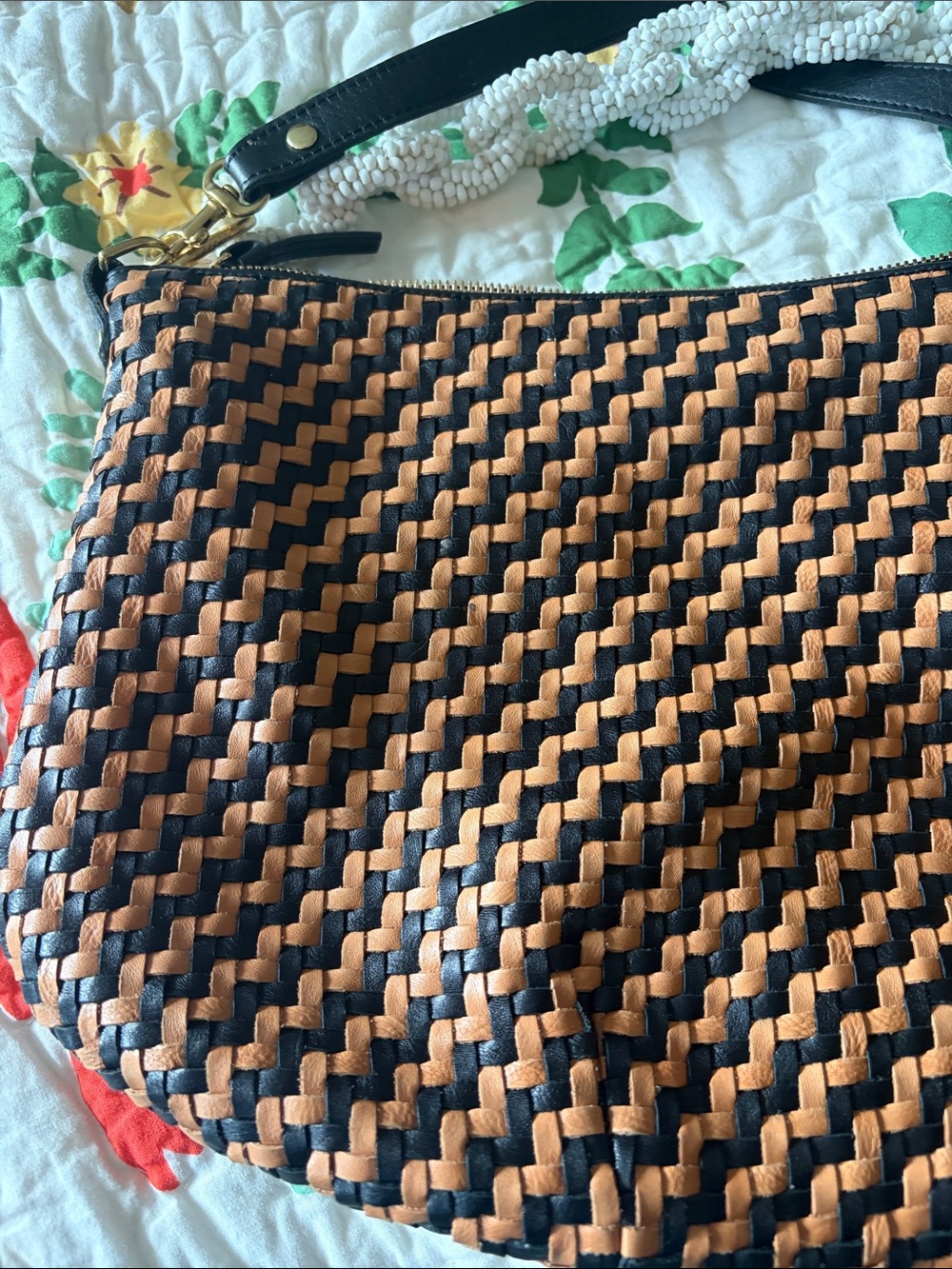 Clare V Moyen Messenger Bag with white shortie strap - Picture 5 of 12